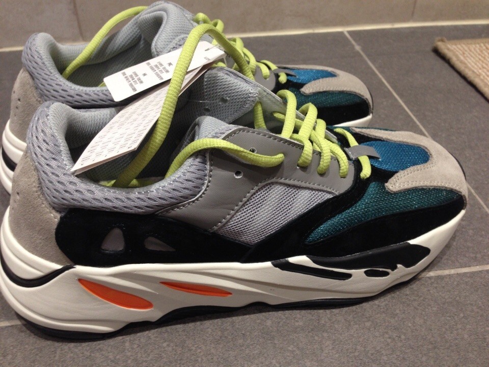 yeezy 700 inertia 6.5